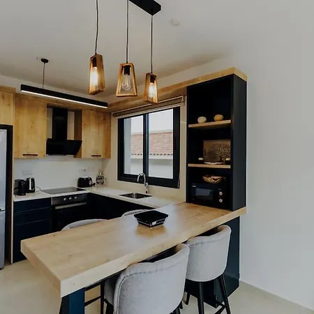 Apartamento Chardonnay Ftericha *
